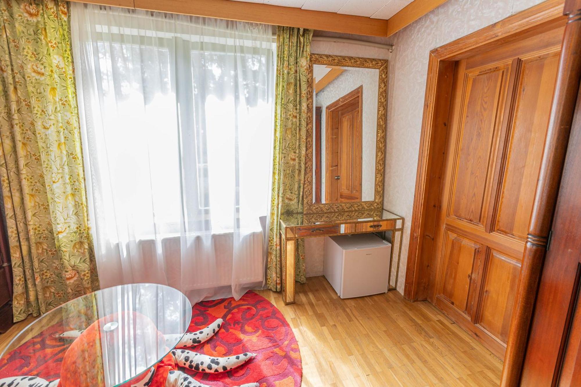 Jūrkalne Baltic Holiday Guest House מראה חיצוני תמונה